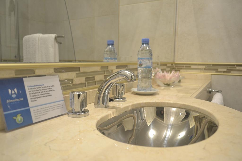 Almunecar Hotel Tartagal Zimmer foto